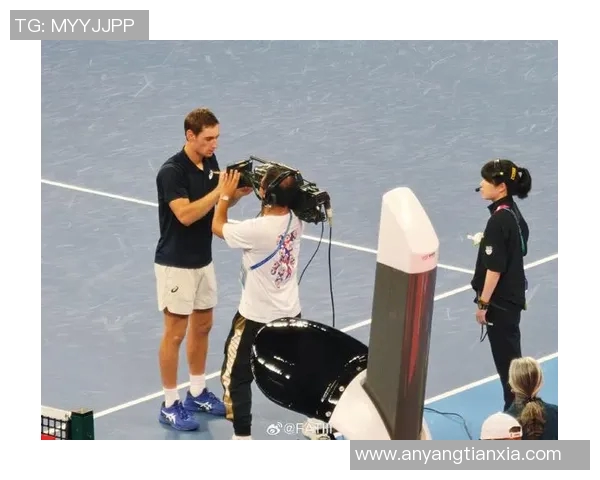 杭州网球队包夹战术解析与网球热点的深度探讨